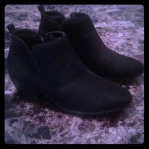 Ankle boots